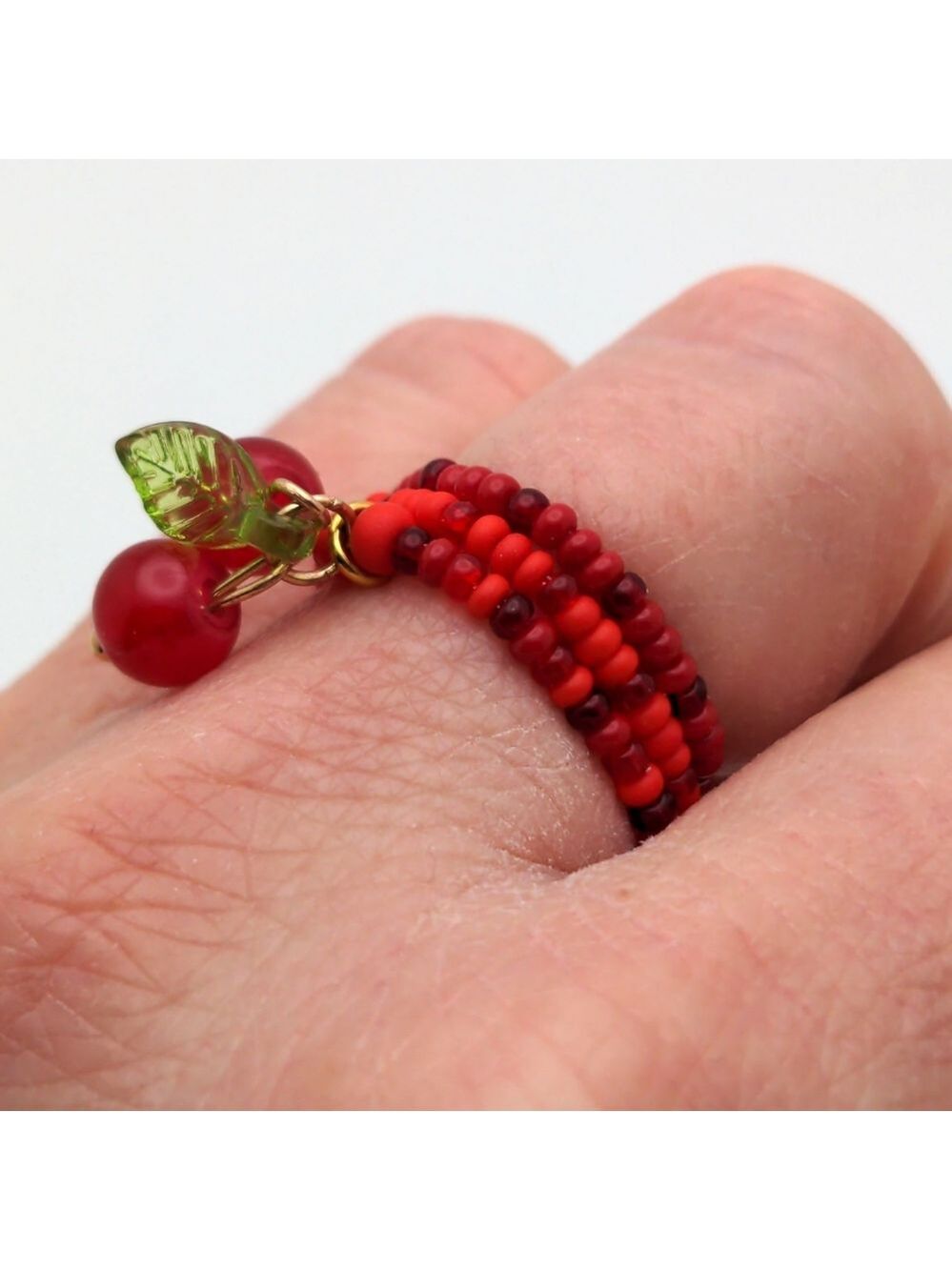 381MIDALANE Chic Stacked Cherry Red Rings